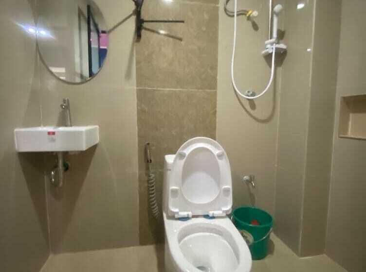 هتل Oyo 885 Gerlins Lodge Two