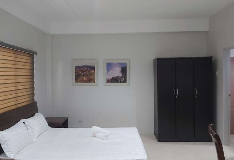 هتل Oyo 885 Gerlins Lodge Two