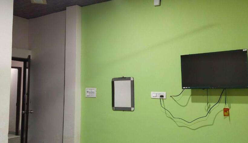 호텔 Oyo 89839  Mohani Inn And Banquet