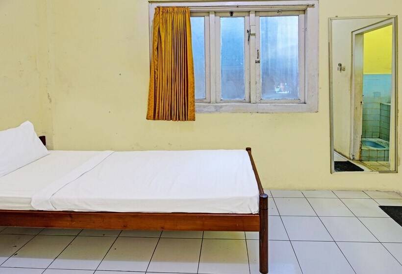 Otel Spot On 91372 Wisma Bulin