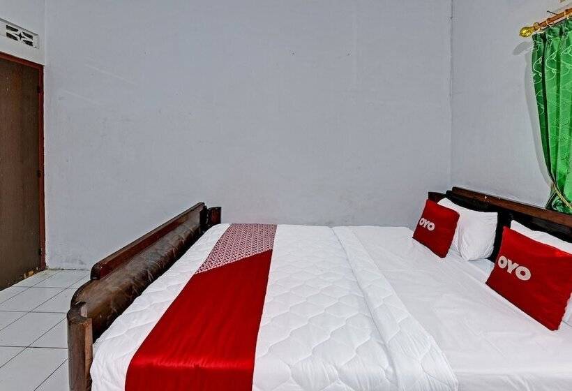 Otel Spot On 91372 Wisma Bulin