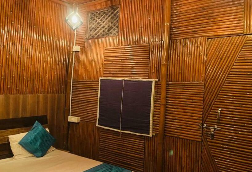 בית מלון כפרי The Downtown Stays