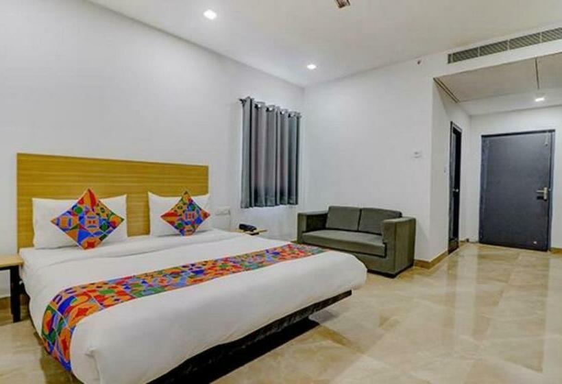 Fabhotel Premium Kashi