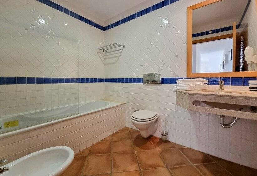 Inviting 2bedroom Apartment In The City Of Tavira