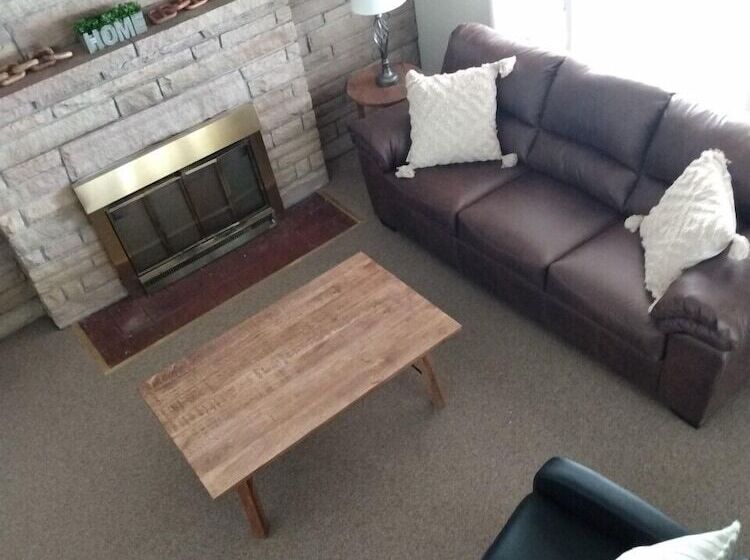 فندق على الطريق The Ashley