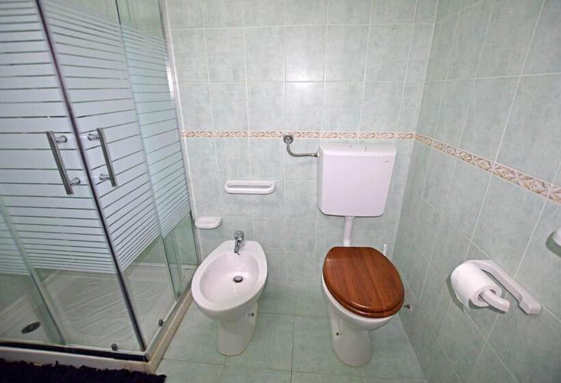 بنسيون Les Suites Corso Roma