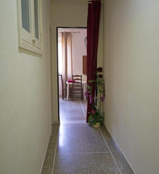 بنسيون Les Suites Corso Roma