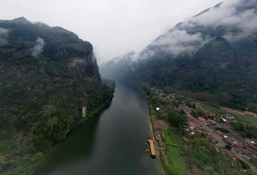 بنسيون Ou River House