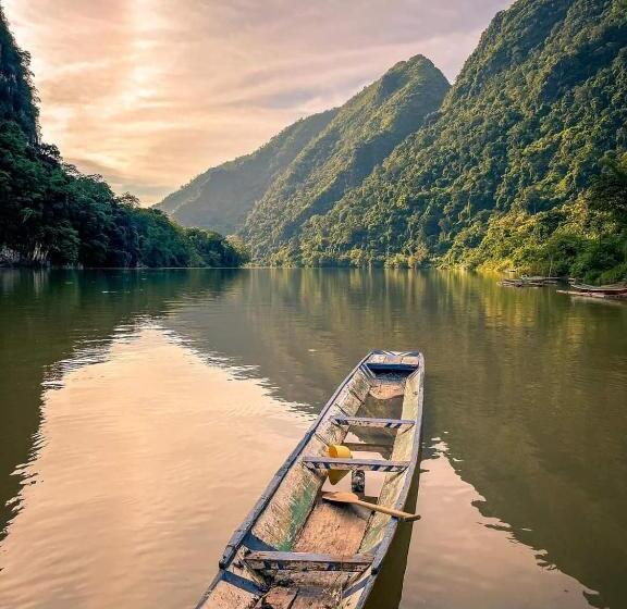 بنسيون Ou River House