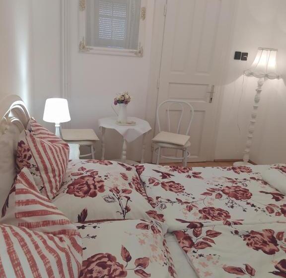 펜션 Villa Vanília