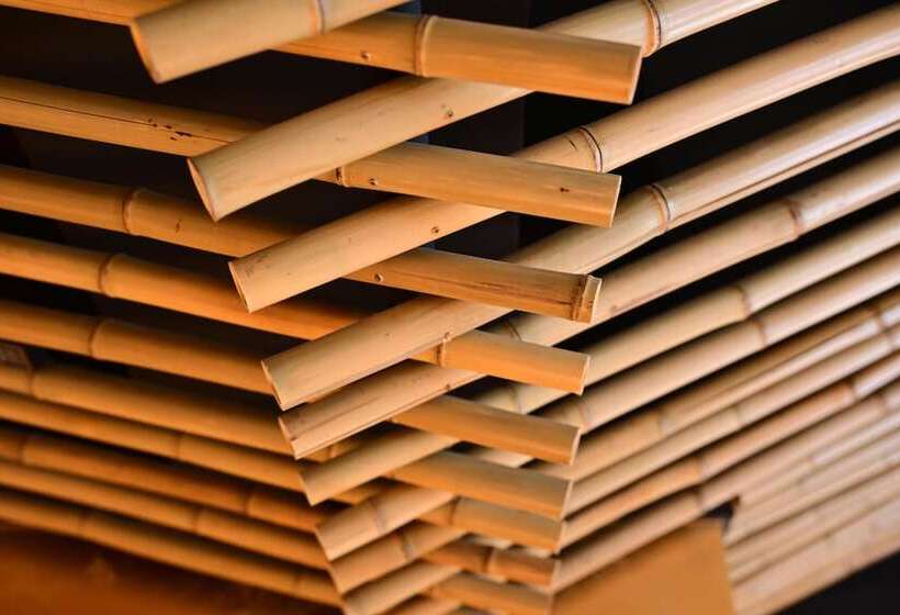 旅館 Urakusatsu Tou