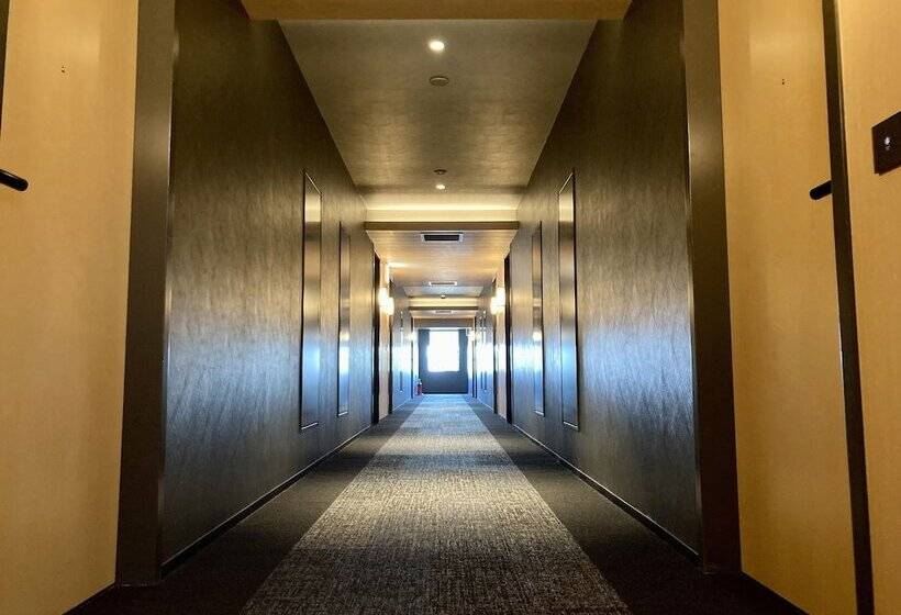 旅館 Urakusatsu Tou