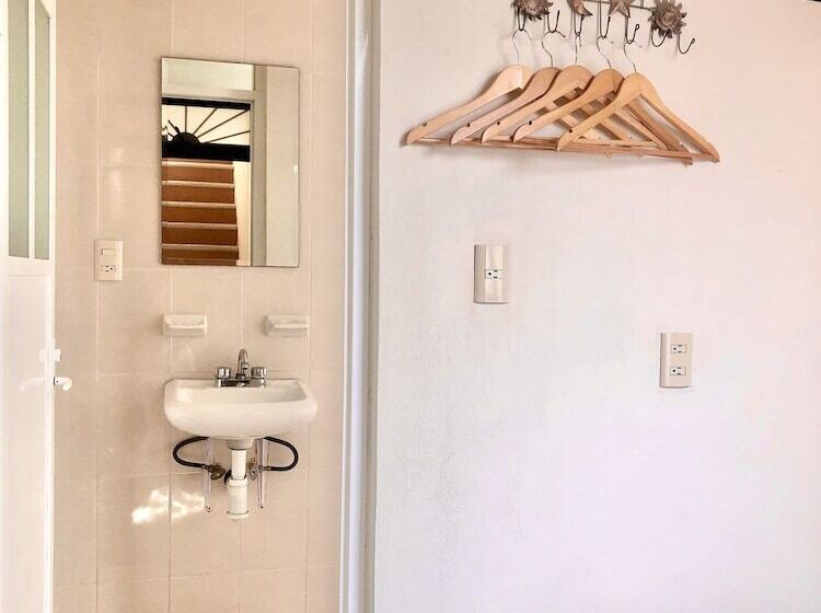 Общежитие Casa San Cristóbal