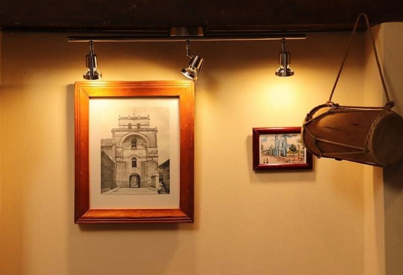 Общежитие Casa San Cristóbal