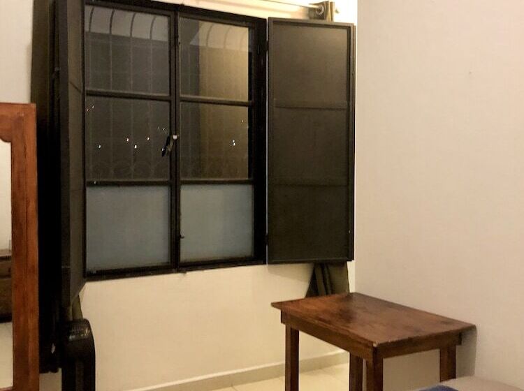 Общежитие Casa San Cristóbal