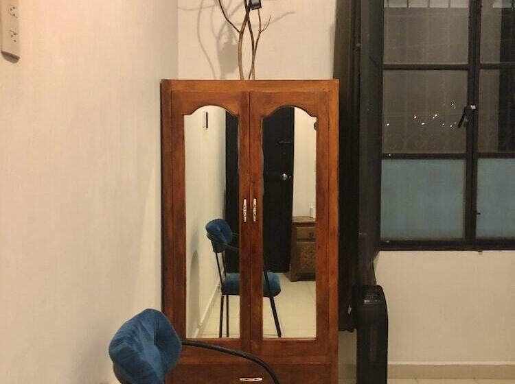 Общежитие Casa San Cristóbal