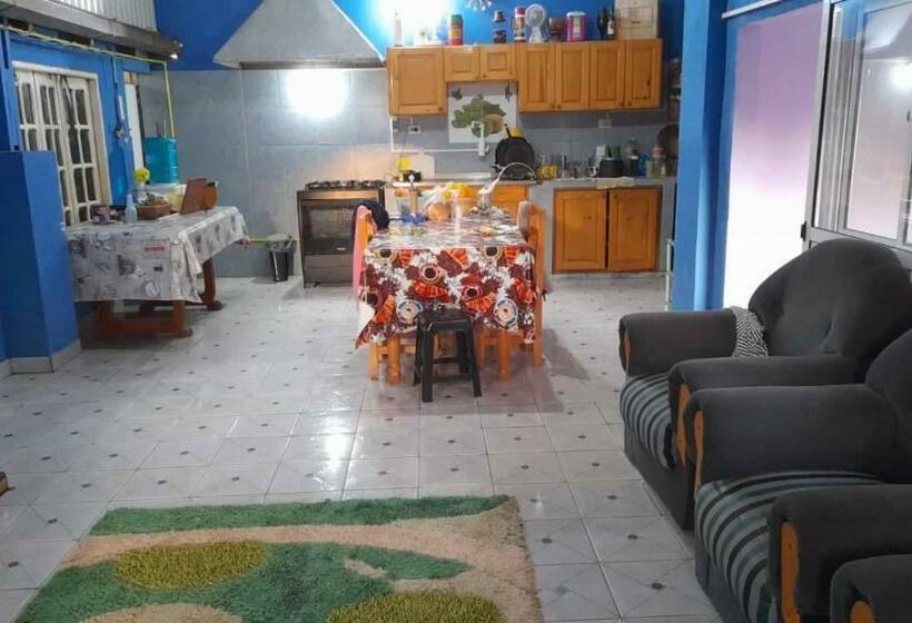 تختخواب و صبحانه Apart Farfalla