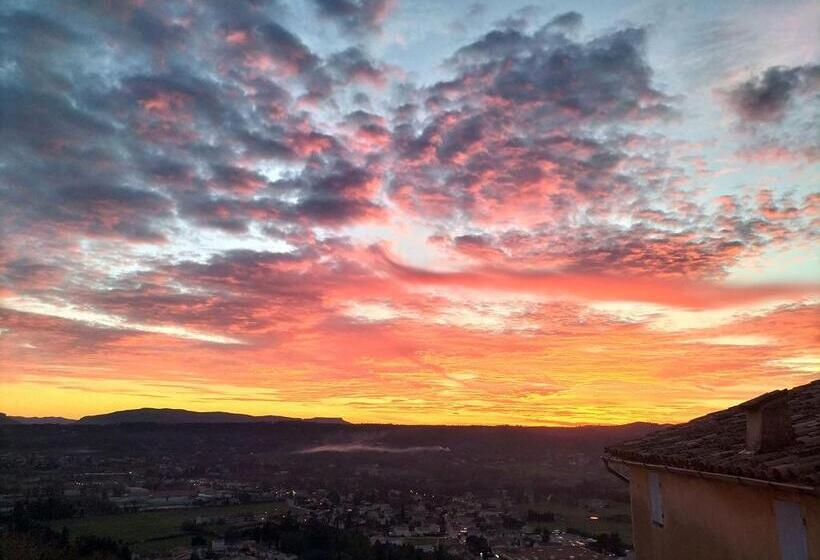 مبيت وإفطار L Essens