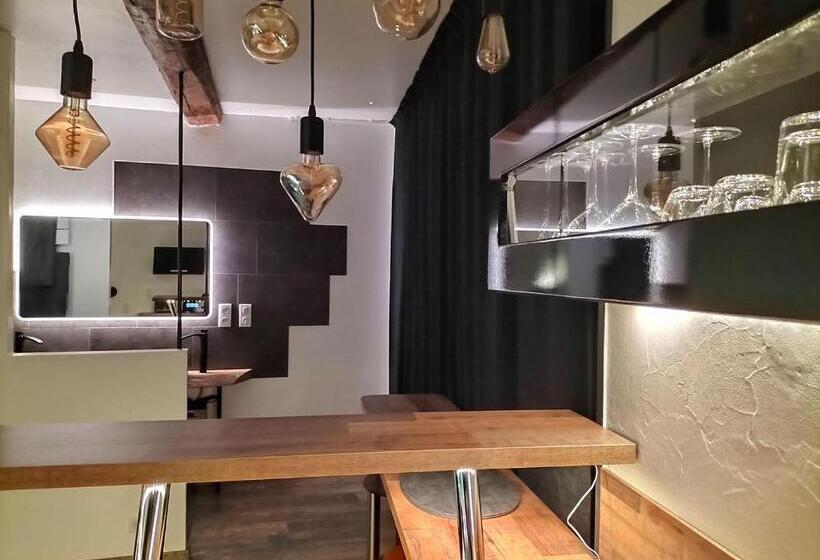 مبيت وإفطار L Essens