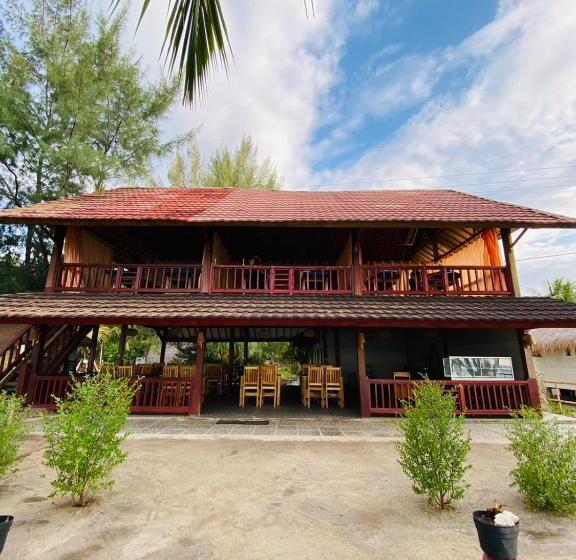 تختخواب و صبحانه Lombok Indah Bungalow