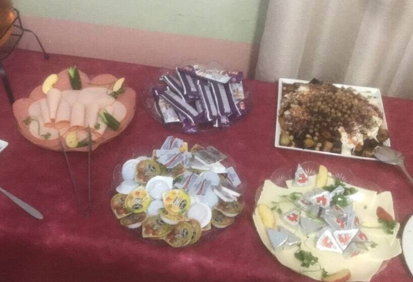 تختخواب و صبحانه Ma An Lil Hayat Boutique