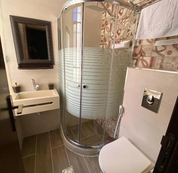 تختخواب و صبحانه Ma An Lil Hayat Boutique