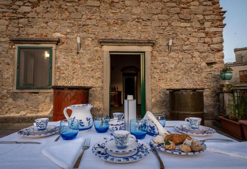 צימר Palazzo Restifa Bnb