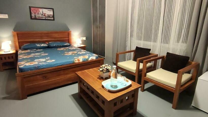 مبيت وإفطار Urban Tavern Shillong