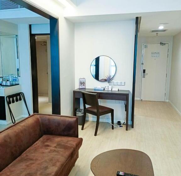 Centrestage Petaling Jaya  Perfect Host