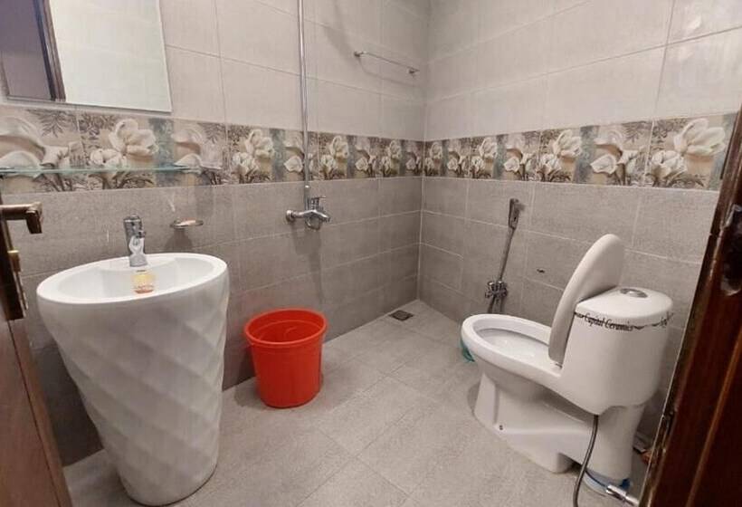 City Seasons Hotel Murree