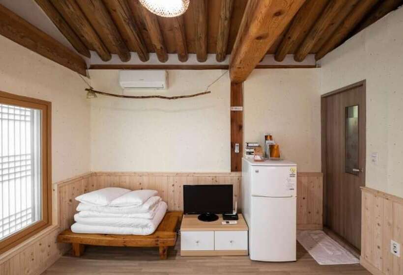 Danyang Haru Hanok Pension