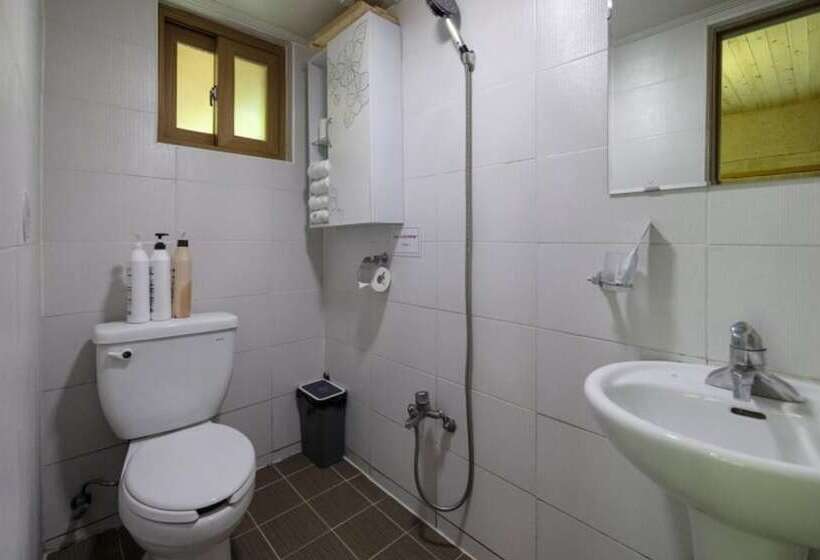 Danyang Haru Hanok Pension