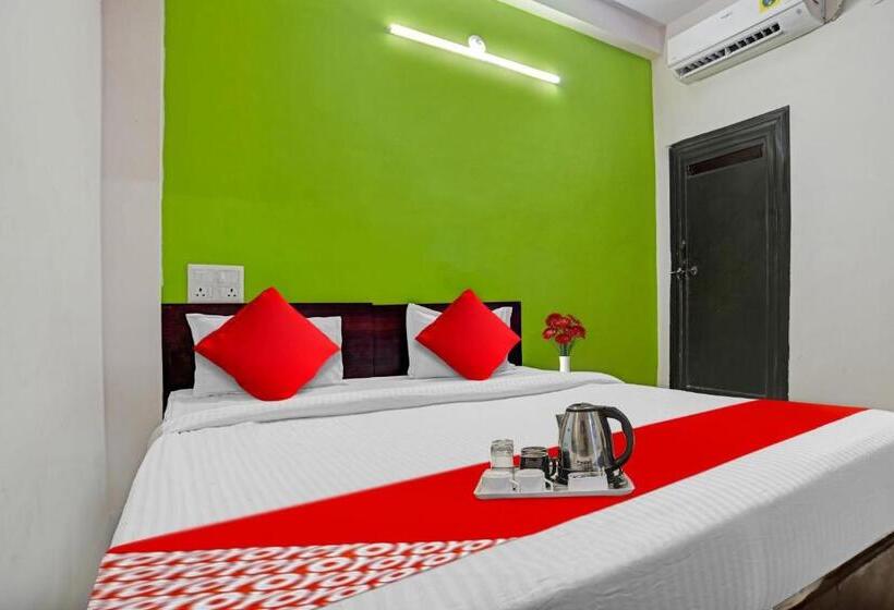 Flagship Hotel Saksham