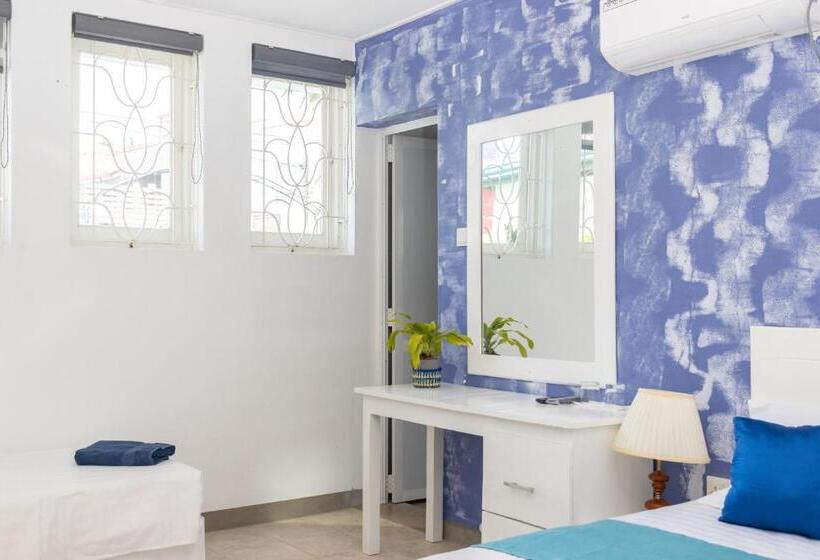 בית מלון כפרי Bohemian Villa   Negombo