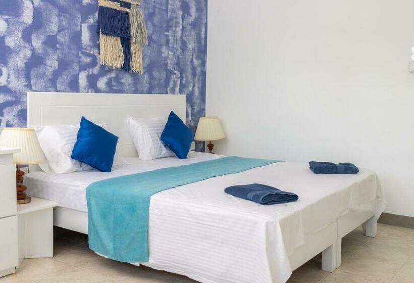 בית מלון כפרי Bohemian Villa   Negombo