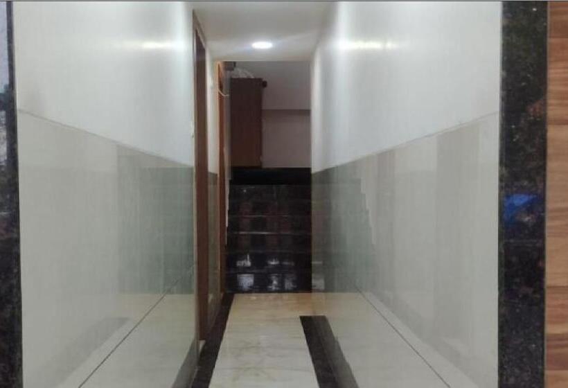 호텔 Golden Oak Lodging By Wb Inn