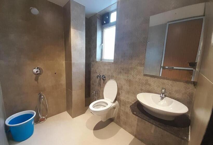 호텔 Golden Oak Lodging By Wb Inn