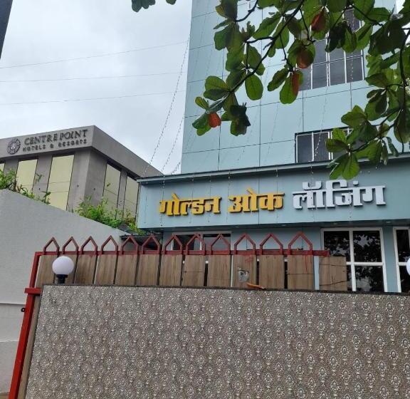 호텔 Golden Oak Lodging By Wb Inn