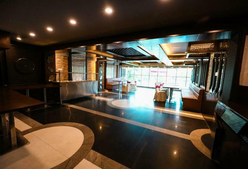 Отель Homansh Galaxy