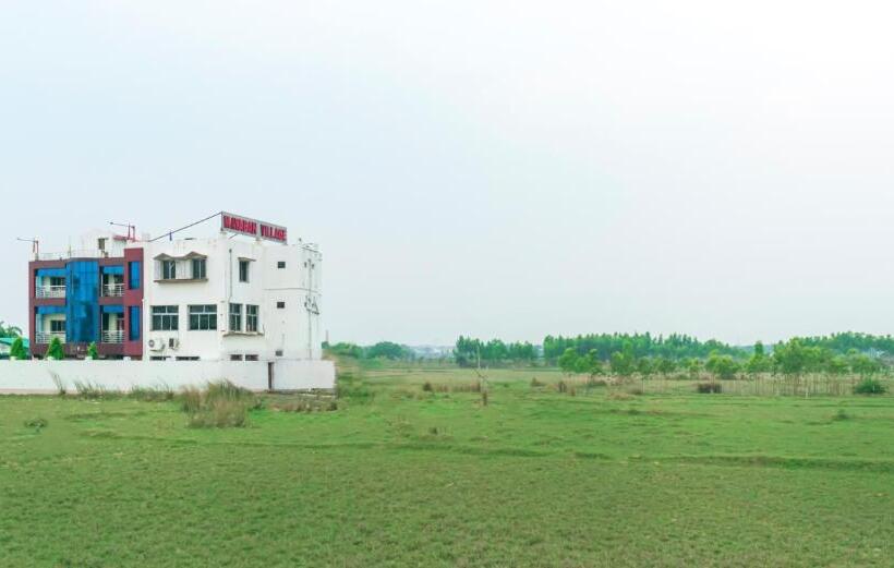 Mayaban Village Hotel And Resort