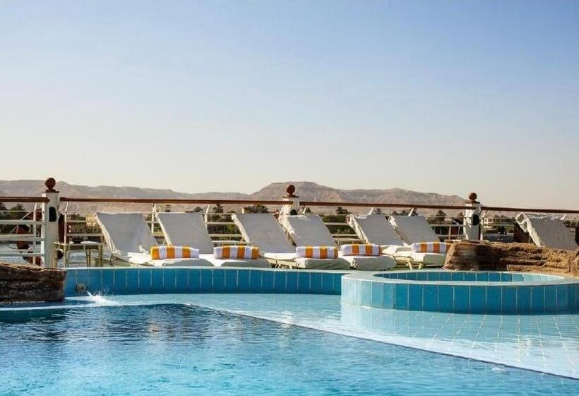 فندق Mövenpick Royal Lily Nile Cruise, Every Monday Four Nights From Luxor, Every Friday Three Nights Fro