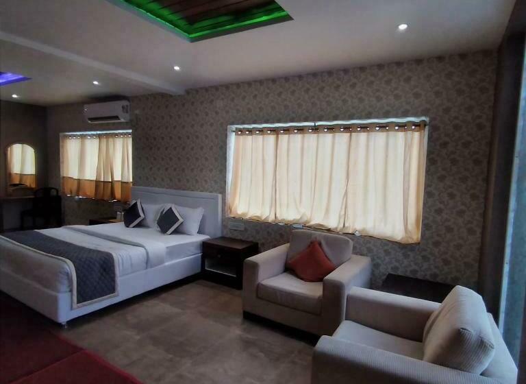 ホテル Montecarlo