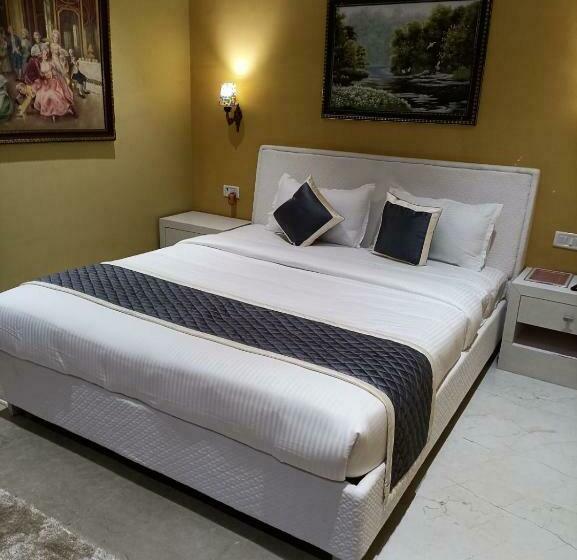 ホテル Montecarlo