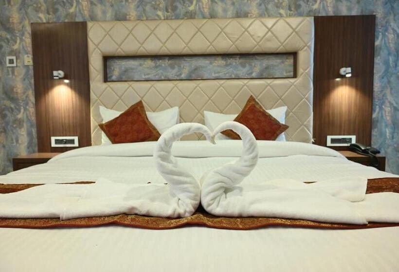 فندق The Triumph