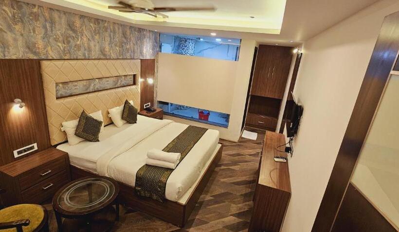 فندق The Triumph