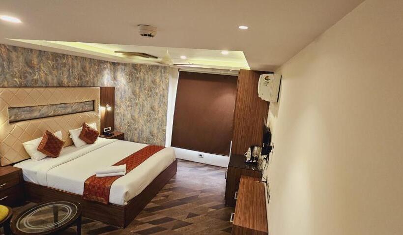 فندق The Triumph