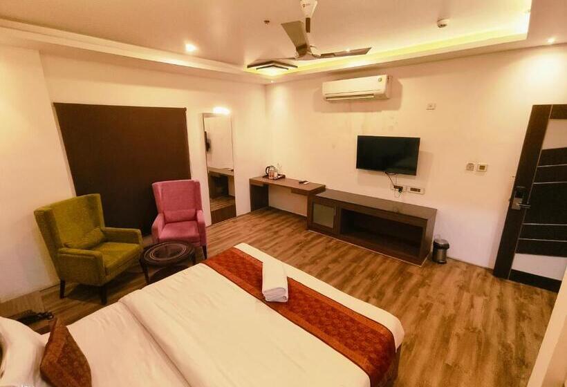 فندق The Triumph