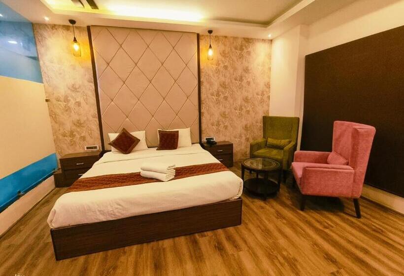 فندق The Triumph