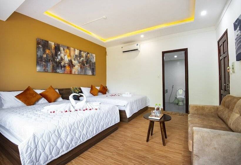 هتل Valentino Homestay