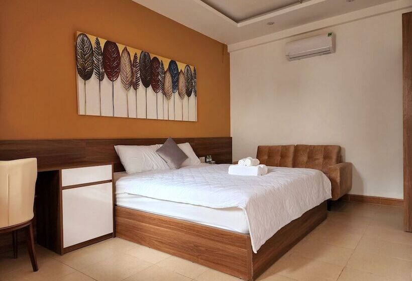 هتل Valentino Homestay